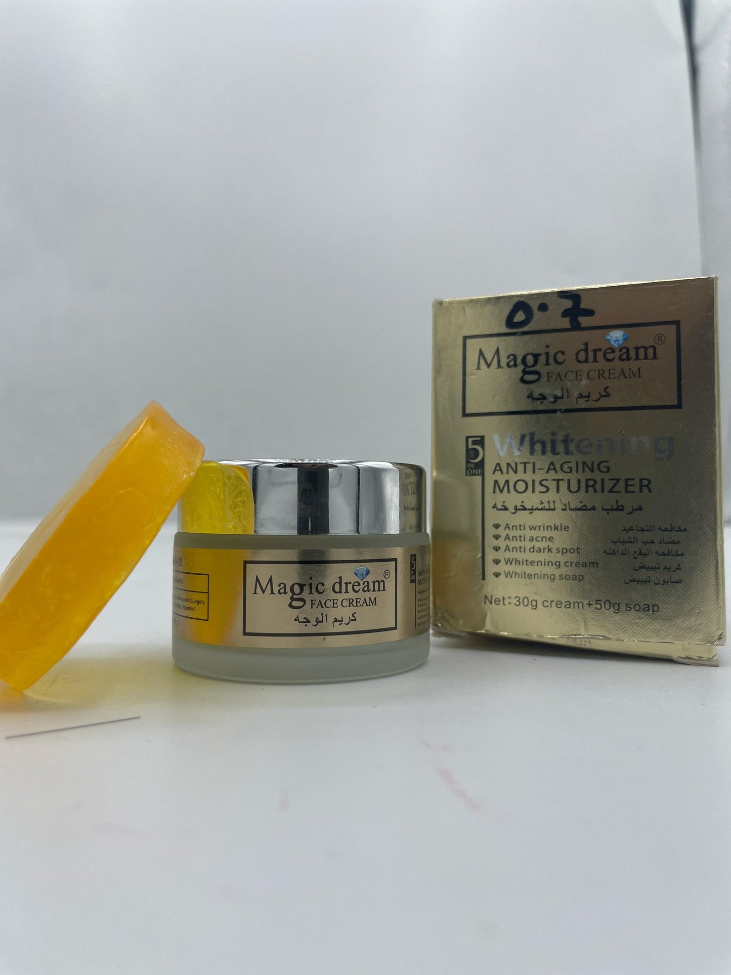 Magic Dream Whitening Combo: Face Cream (30g) + Whitening Soap (50g)