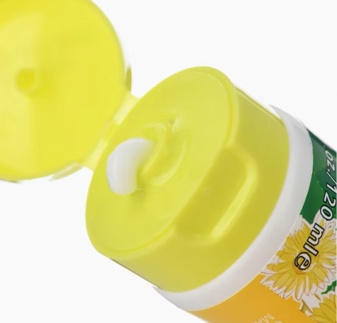 Daqan Skincare Aloe Vera and Chamomile Anti-Wrinkle Moisturizing Hand Cream for Dry Skin