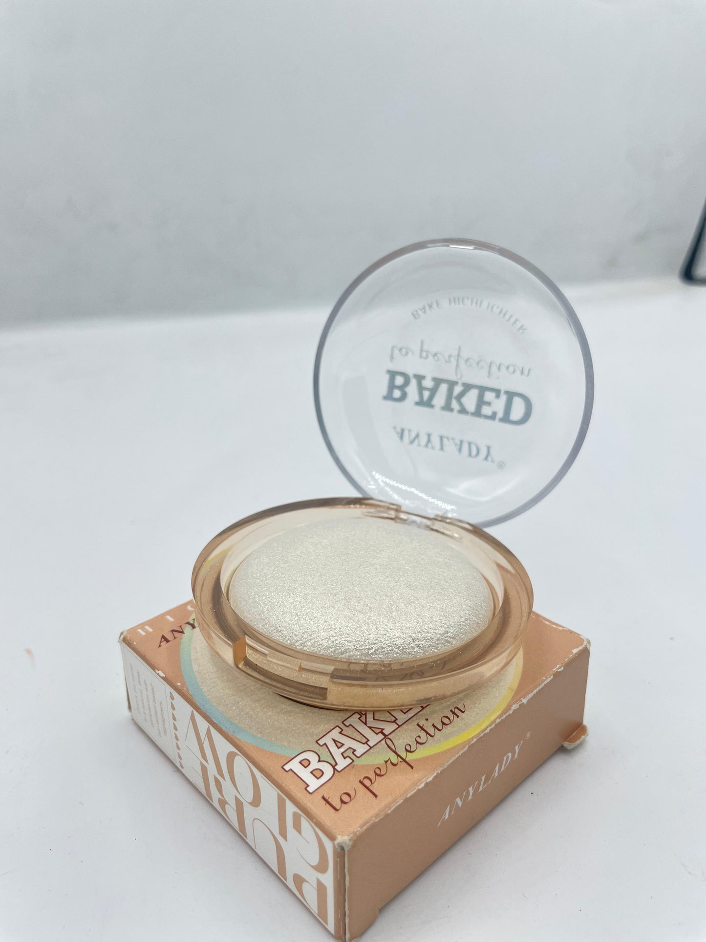 ANY LADY BAKED TO PERFECTION BAKED HIGHLIGHTER